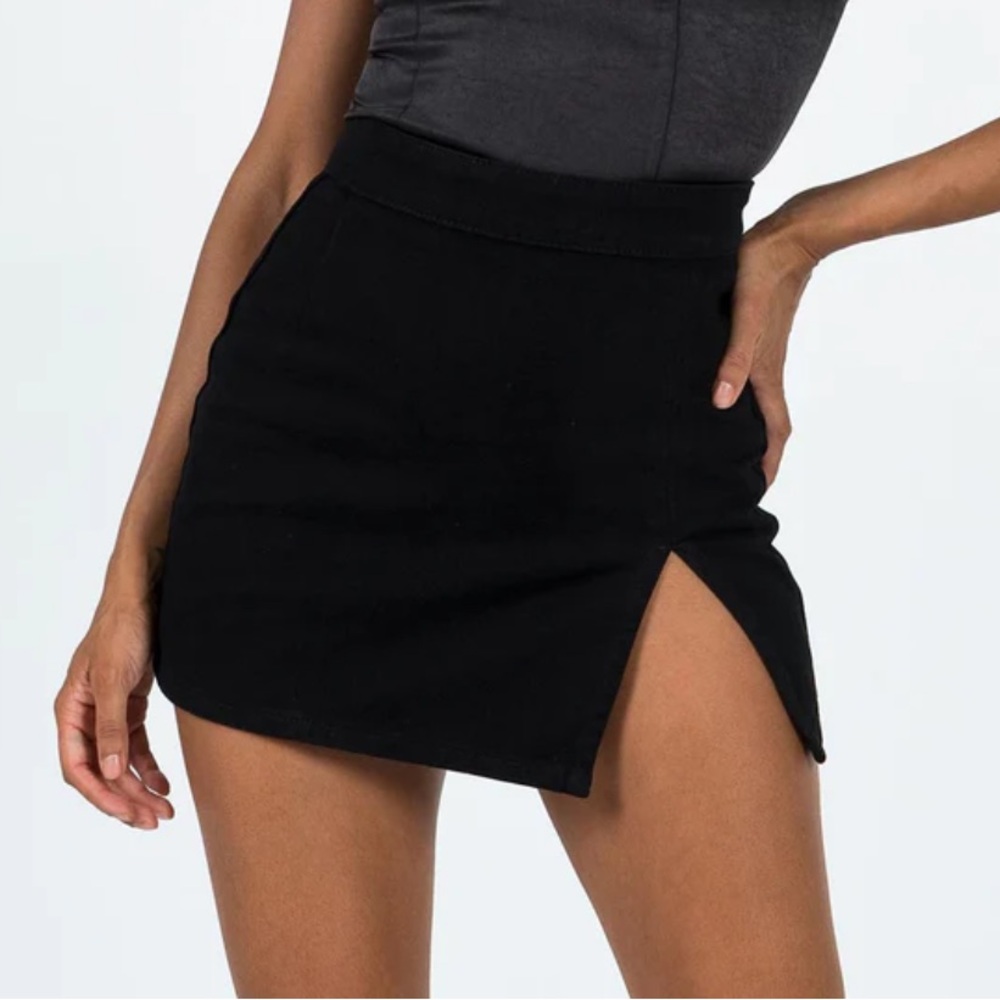 Lioness | XS black leather mini skirt